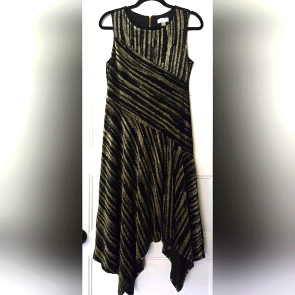 Calvin Klein Elegant Black and Gold Dress Size 4